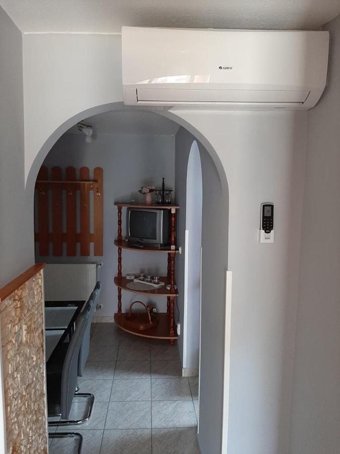 Major Csalad Apartman Heviz Bagian luar foto